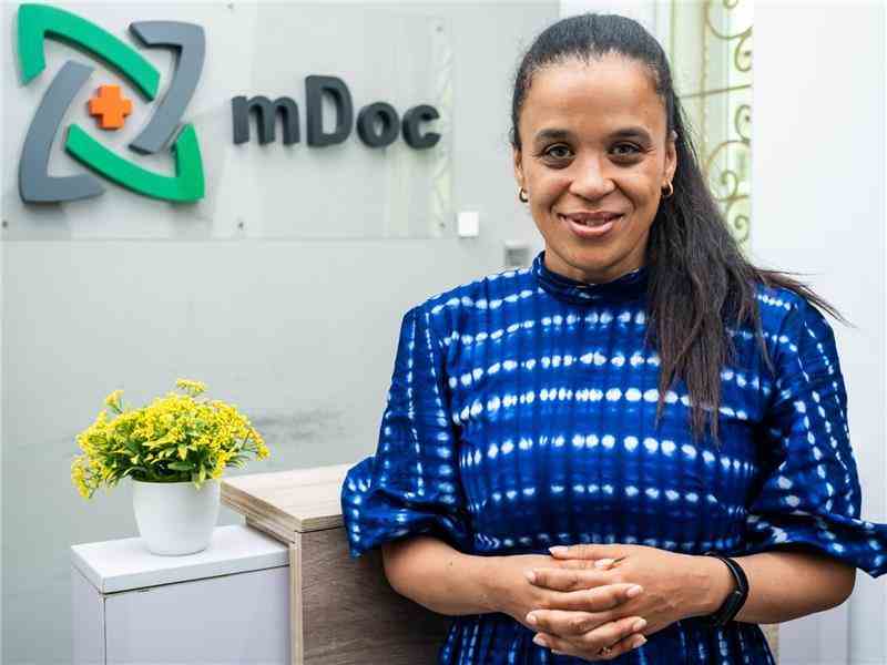 Nneka Mobisson